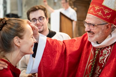 Confirmations adultes 240