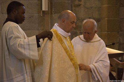 Ordination sacerdotale de Bernard Zimmermann (8).jpg